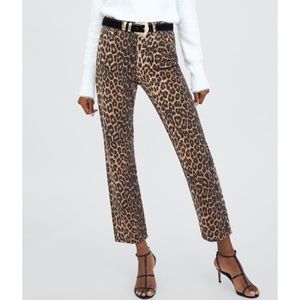 NEW ZARA Leopard Straight Leg Cropped Mom Jeans